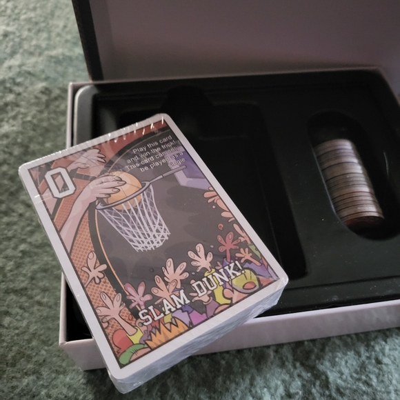 Double Dribble Basketball Card Game Strategy Family Party New Open Box ages 8+ - Picture 14 of 16